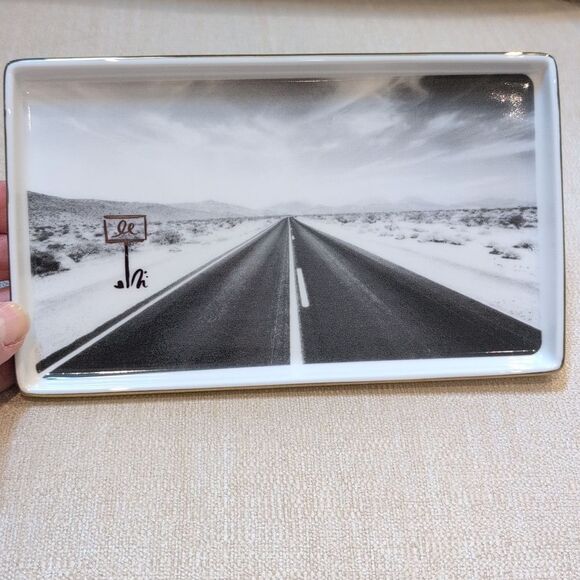 Kate Spade New York x Lenox Spirit of Adventure White Ceramic Tray Gold Rim - Picture 1 of 8